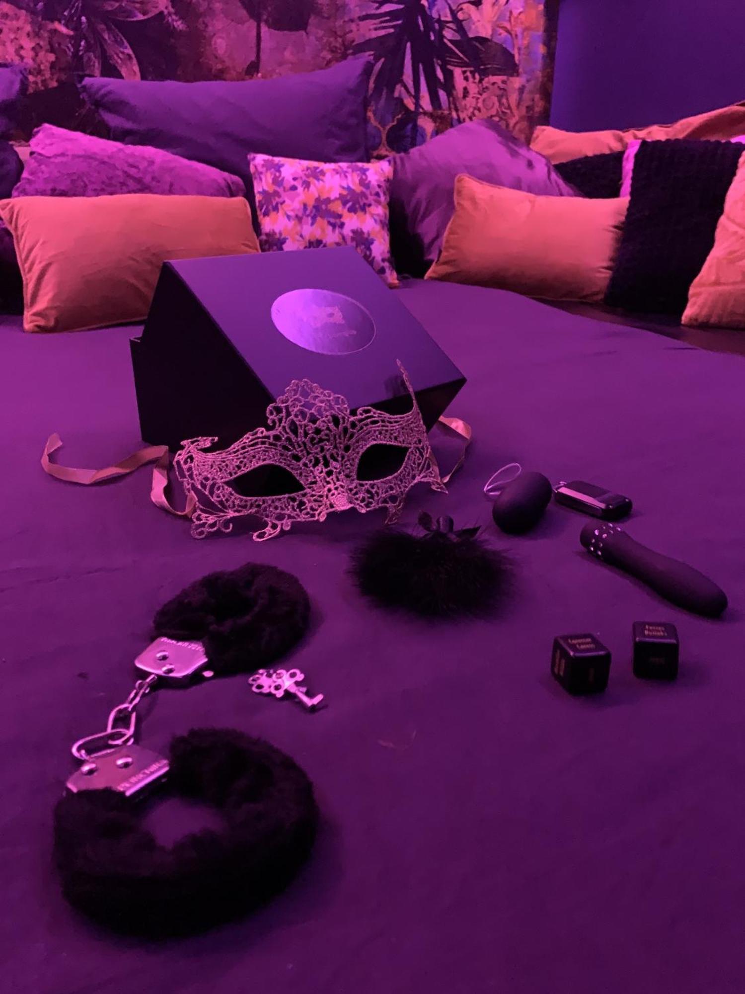 サル Les Volets Violets Bed & Breakfast 部屋 写真